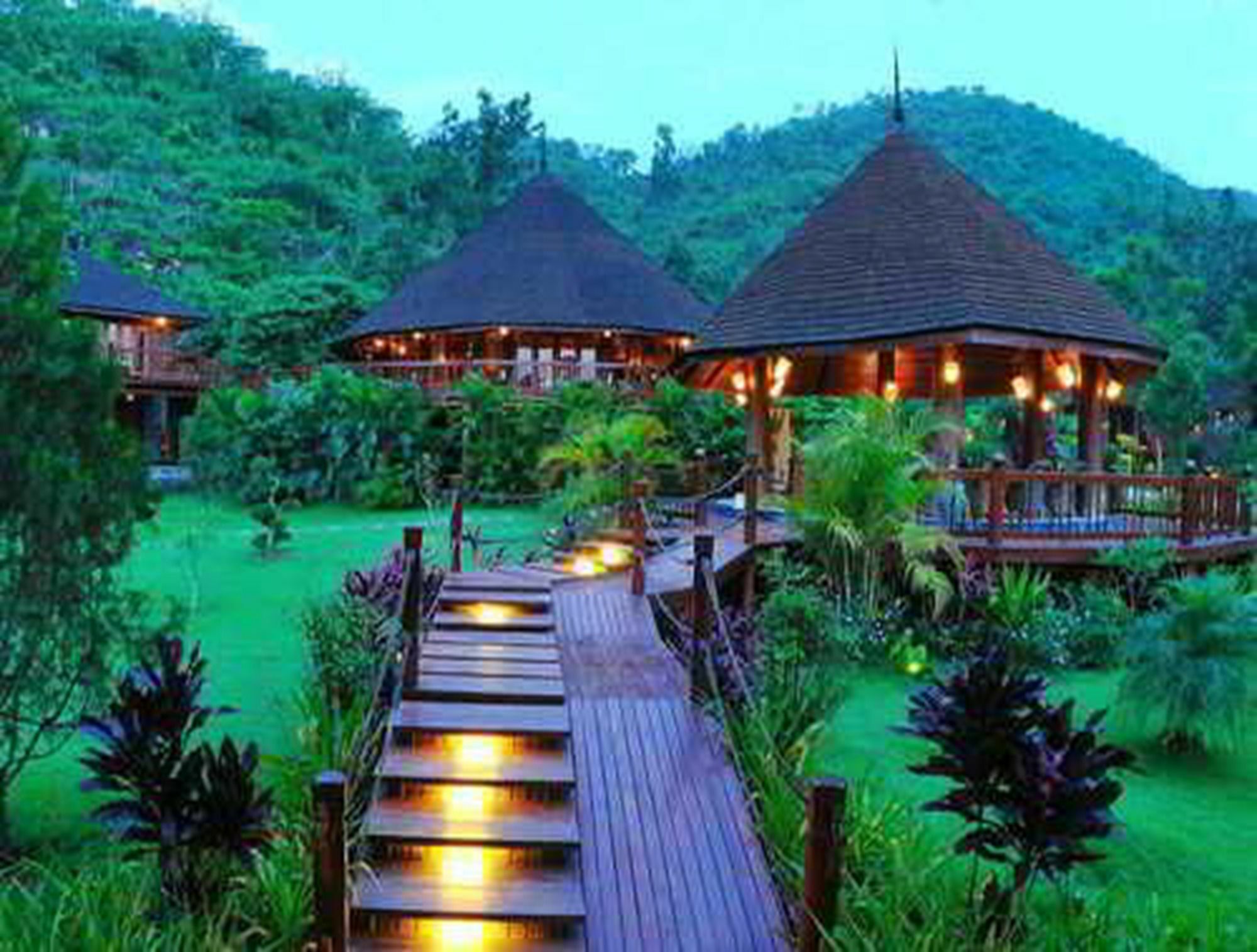 Pristine Lotus Resort Nyaung Shwe Exterior photo