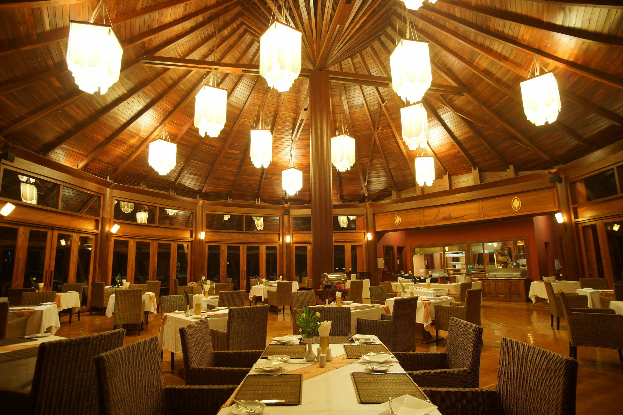 Pristine Lotus Resort Nyaung Shwe Exterior photo