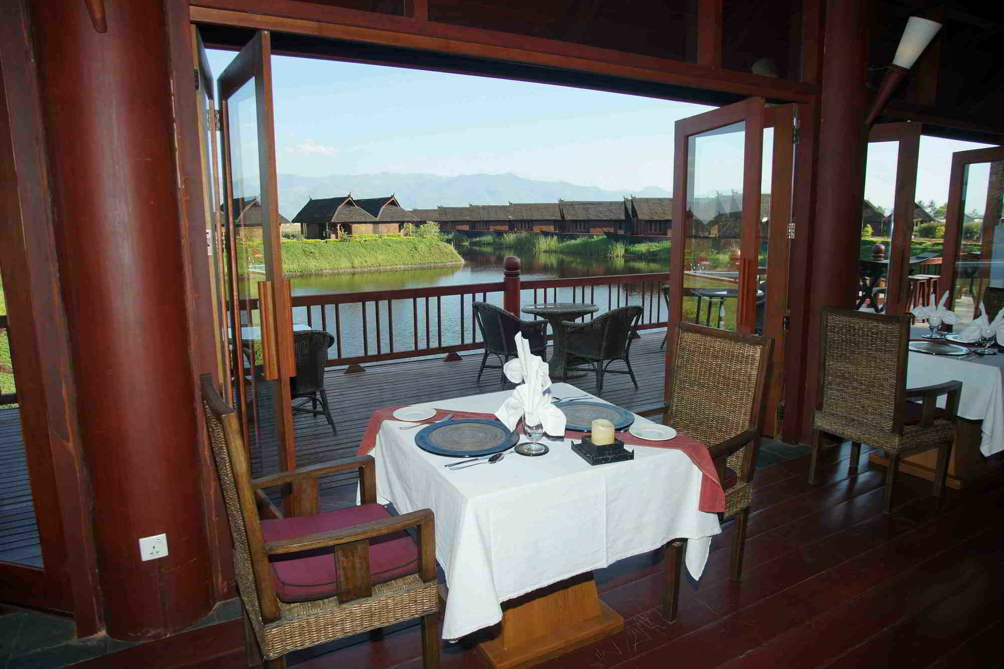 Pristine Lotus Resort Nyaung Shwe Exterior photo